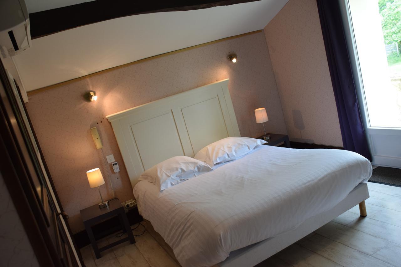 Hotel Logis Domaine Du Prieure Tonnay-Boutonne Exterior foto